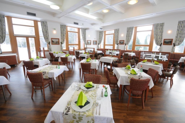 Nová moderní restaurace Wellness hotelu Energetic**** vám nabídne nejen vynikající českou kuchyni, ale také tradiční valašské a gurmánské speciality. 